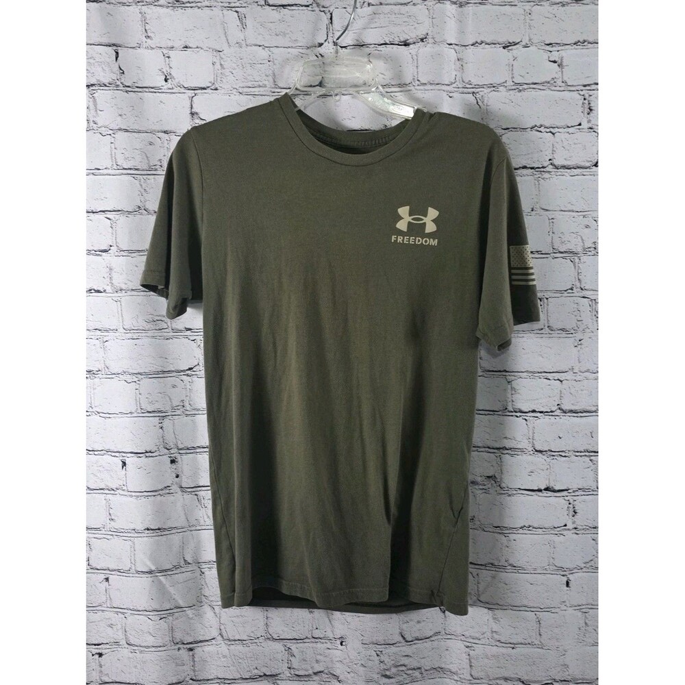 Under Armour Freedom Shirt Men Small Green Loose American Flag Graphic Spell Out